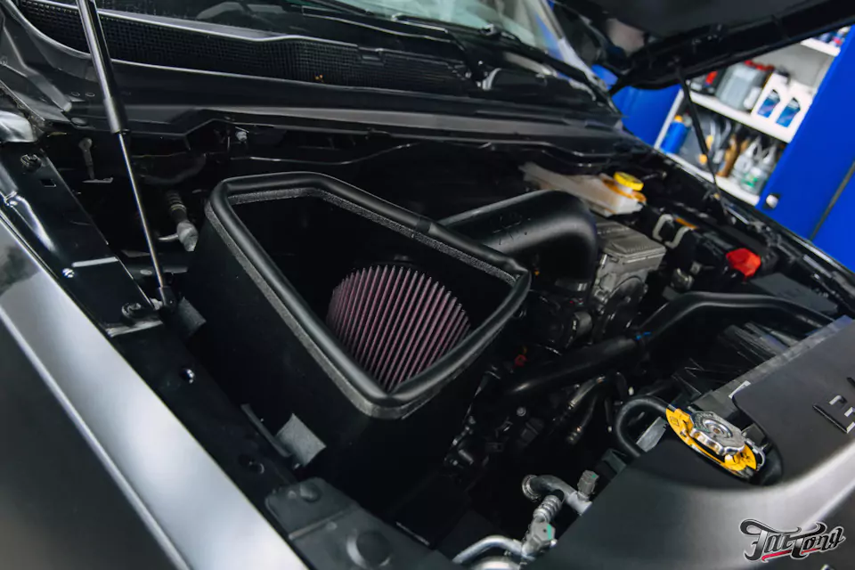 Установили систему холодного впуска на RAM 1500
